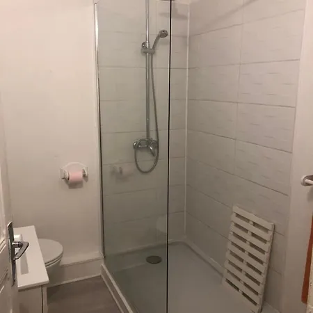 Des Roses * Oradour-Fanais