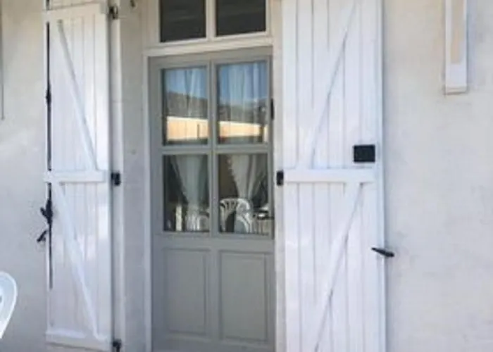 Holiday home Des Roses