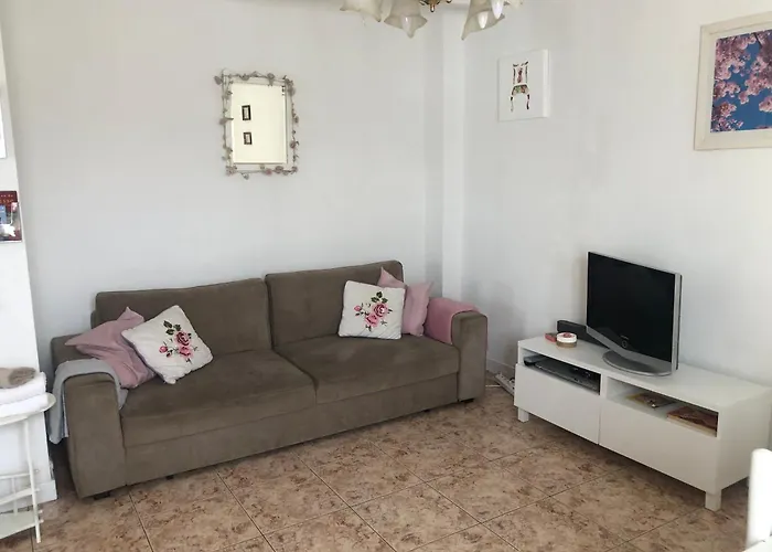 Holiday home Des Roses *